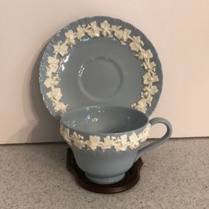 Wedgwood blue & white porcelain tea cup & saucer